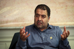 تاکید احزاب بر اعلام برائت نامزدها از حمایت رسانههای بیگانه تاکید احزاب بر اعلام برائت نامزدها از حمایت رسانههای بیگانه