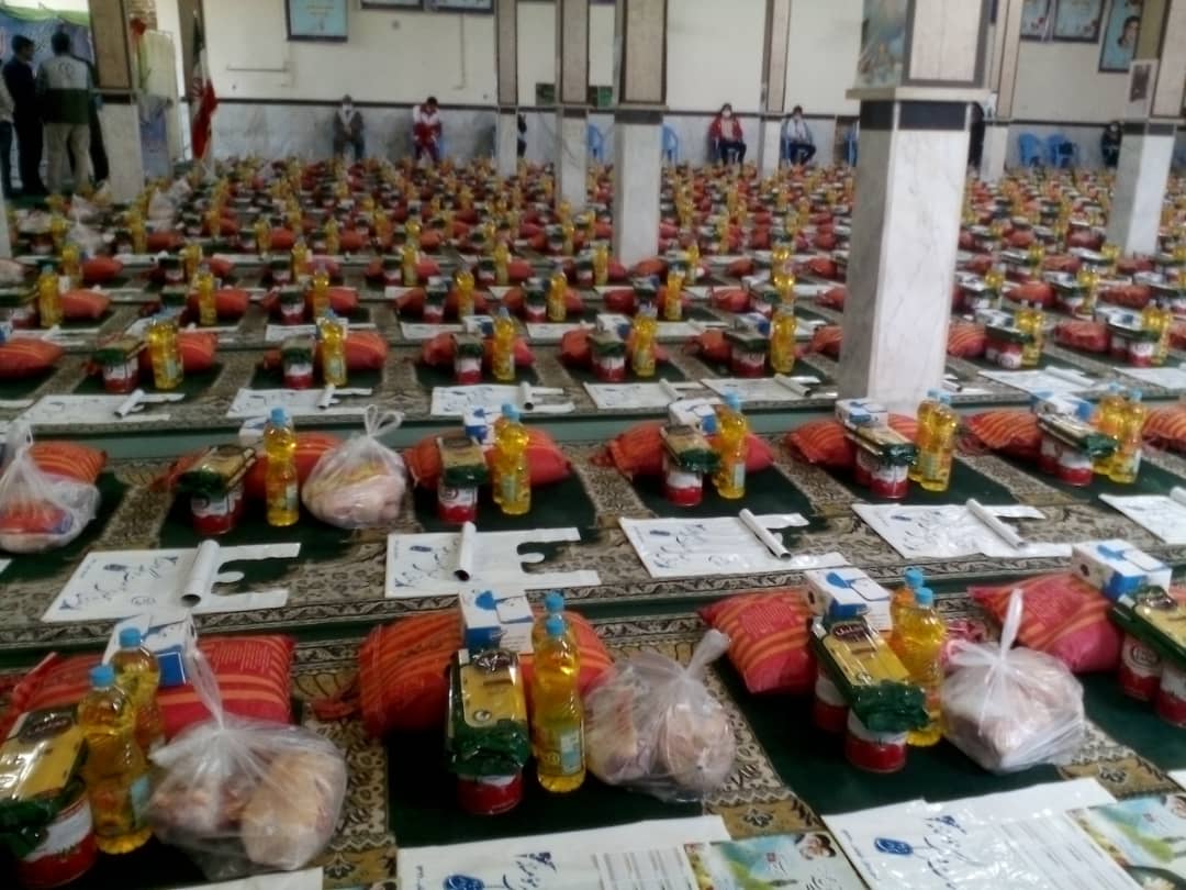 توزیع بیش از هزار و 400 بسته معیشتی در خوشاب