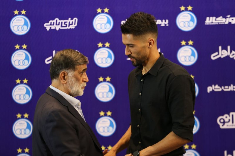 حسینی در استقلال ماندنی شد حسینی در استقلال ماندنی شد