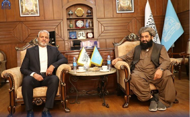 تاکید ایران و افغانستان بر توسعه همکاریها و مراودات بانکی تاکید ایران و افغانستان بر توسعه همکاریها و مراودات بانکی