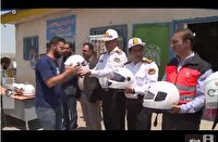 اهداء کلاه ایمنی به موتورسواران شهرستان دماوند