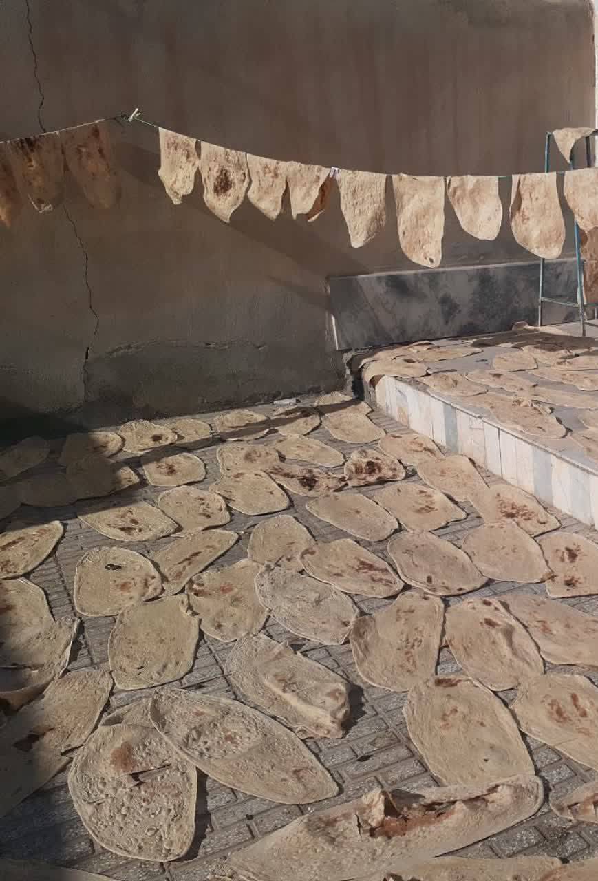 کشف انبار نان خشک در تربت‌ حیدریه