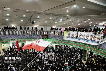 اجتماع بزرگ بانوان زینبی همدان در حمایت از ولایت فقیه