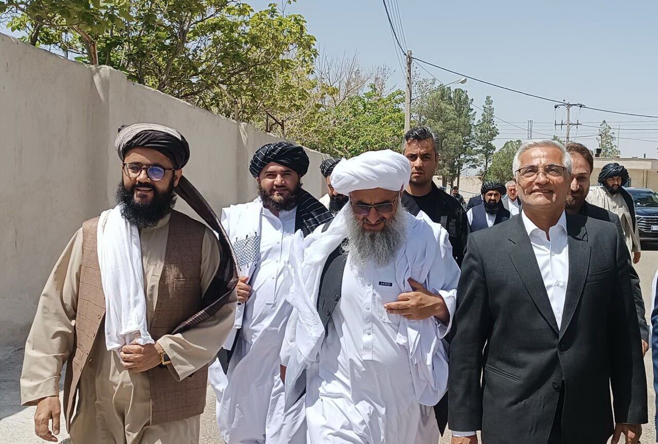 قدردانی رئیس نمایندگی وزارت امورخارجه حکومت سرپرستی افغانستان از خدمات ایران