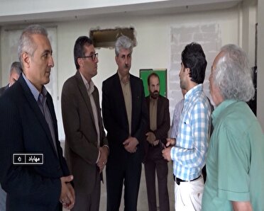 نشست صمیمی جمعی از هنرمندان مهابادی با مسئولان استانی و شهرستانی