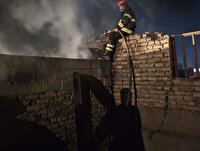 آتش سوزی کارگاه چوب در بجنورد مهار شد