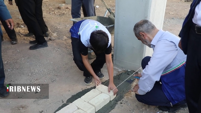 آیین خشت گذاری مدرسه اولیا در قم برگزار شد آیین خشت گذاری مدرسه اولیا در قم برگزار شد