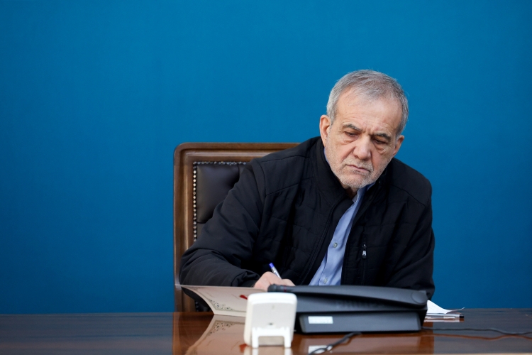 ابلاغ ۲ قانون ساماندهی پهپادهای غیر نظامی و تشدید مجازات جاسوسی ابلاغ ۲ قانون ساماندهی پهپادهای غیر نظامی و تشدید مجازات جاسوسی