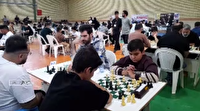 جدال ذهن‌ها بر روی صفحه شطرنج در آبدانان