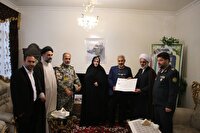 شهدای اقتدار قهرمانان ملی هستند